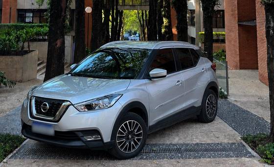 NISSAN KICKS 1.6 16V FLEXSTART S DIRECT 4P XTRONIC NISSAN KICKS 1.6 16V FLEXSTART S DIRECT 4P XTRONIC